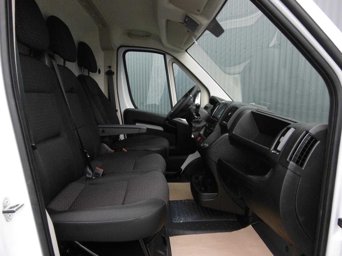 PEUGEOT BOXER VAN 165 BlueHDi + Caméra recul + Apple carplay + Android auto