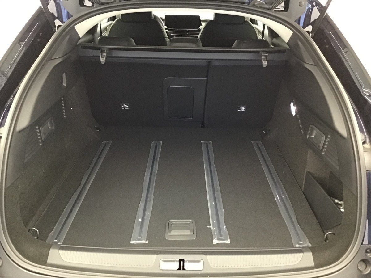 CITROEN C5 X PLUS 1.2 Puretech 130ch Eat8 Plus + Sièges chauffants