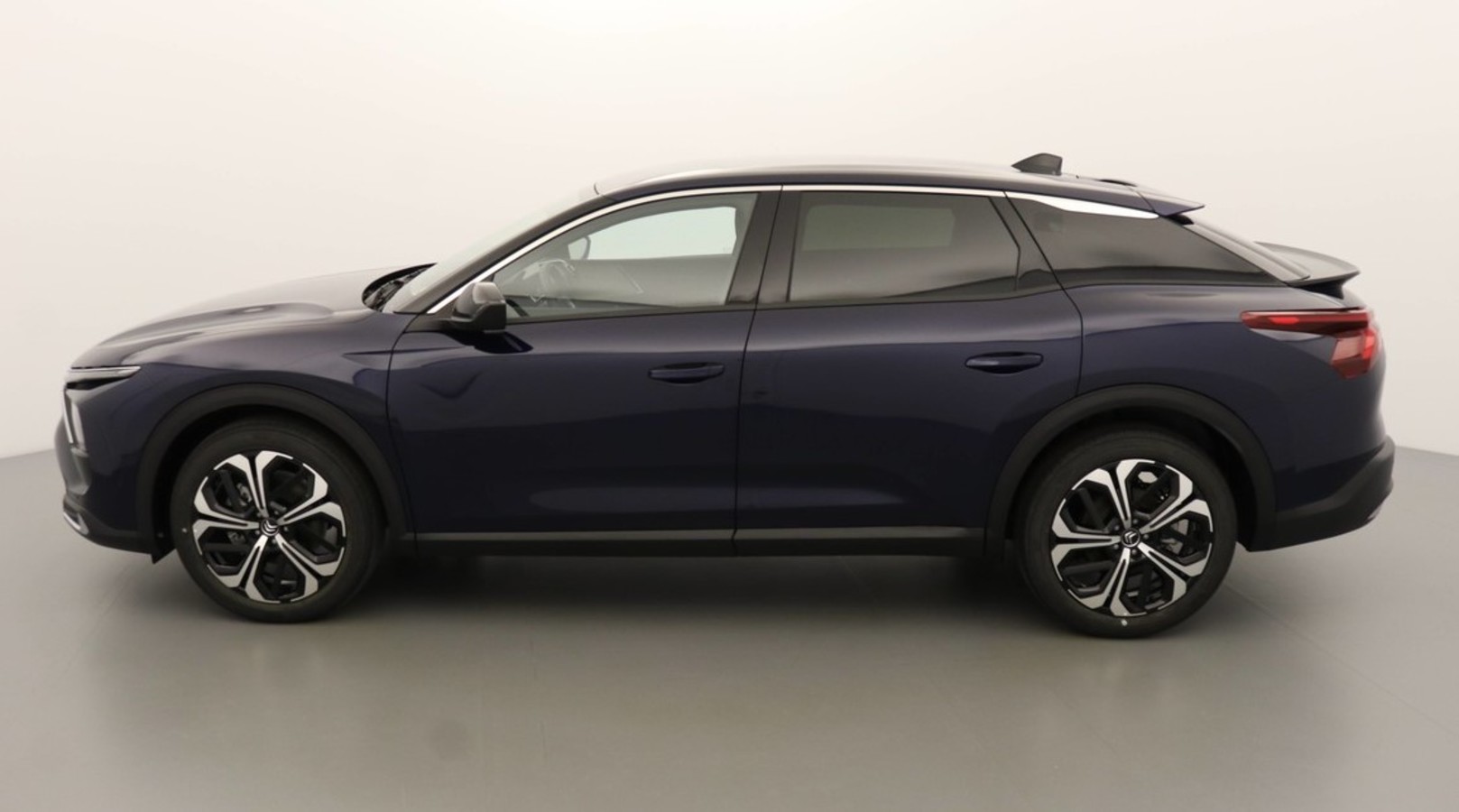 CITROEN C5 X PLUS 1.2 Puretech 130ch Eat8 Plus + Sièges chauffants