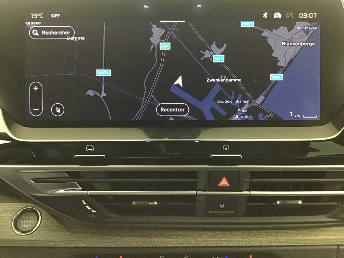 CITROEN C5 X PLUS 1.2 Puretech 130ch Eat8 Plus + Sièges chauffants