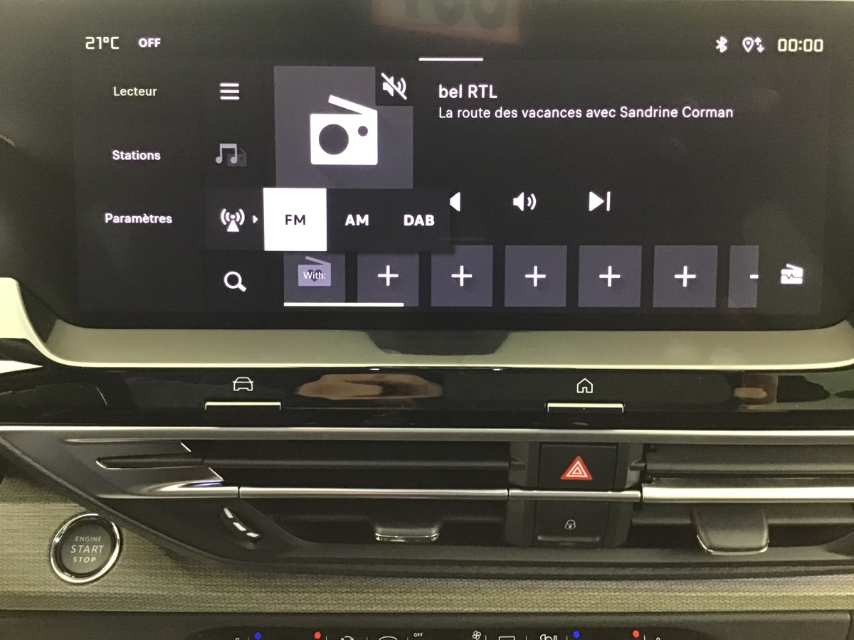 CITROEN C5 X PLUS 1.2 Puretech 130ch Eat8 Plus + Sièges chauffants