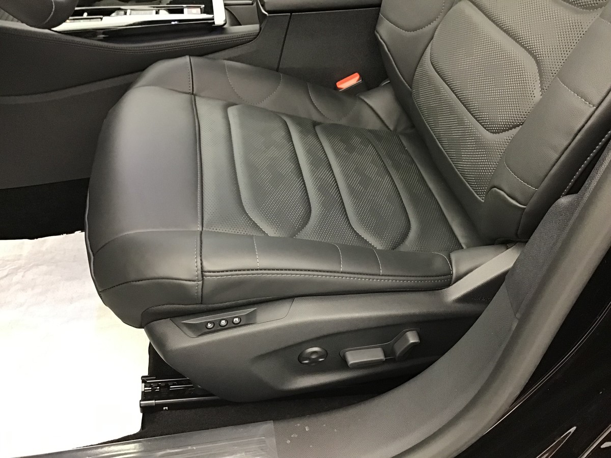 CITROEN C5 X PLUS 1.2 Puretech 130ch Eat8 Plus + Sièges chauffants