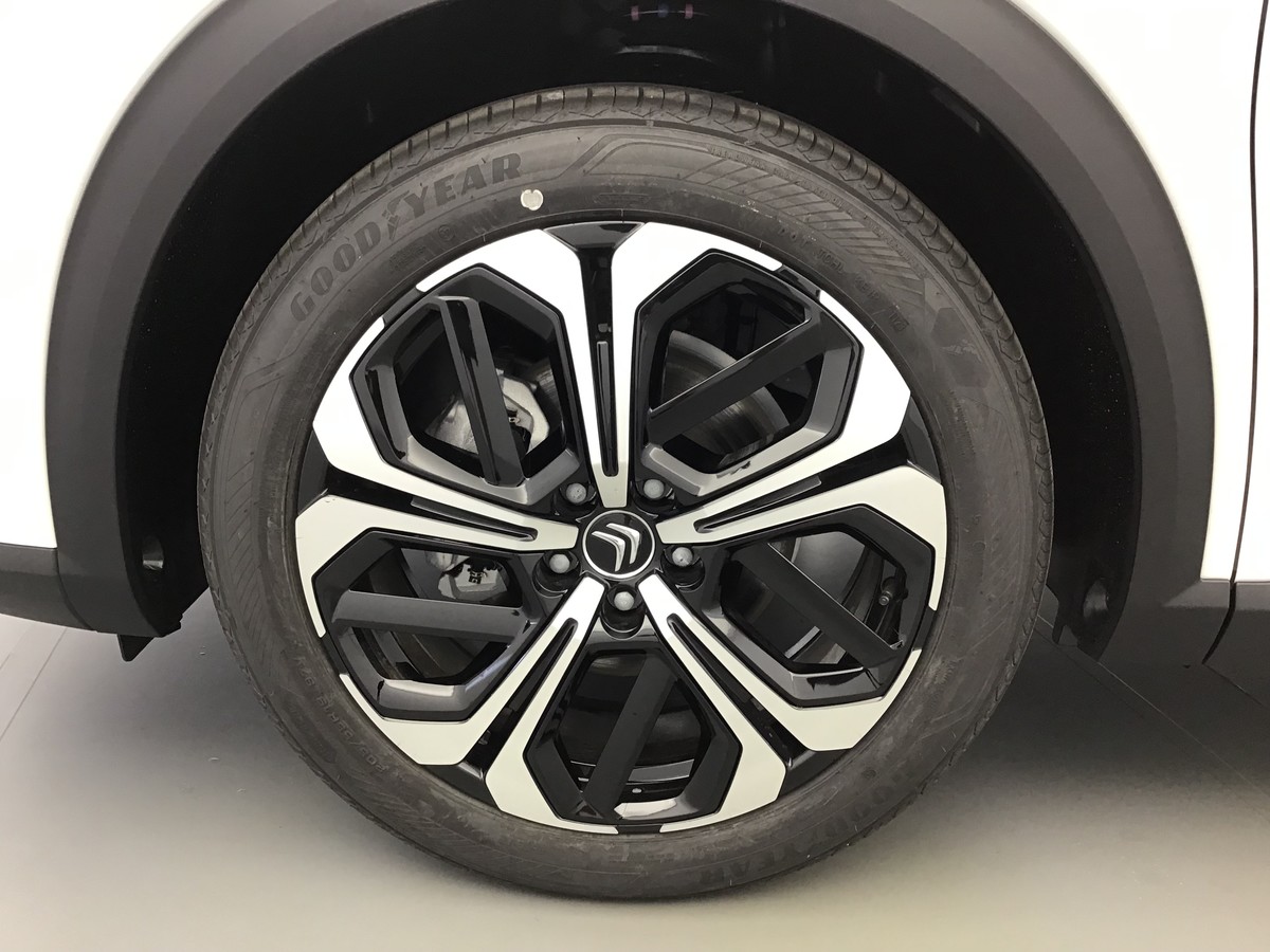 CITROEN C5 X PLUS 1.2 Puretech 130ch Eat8 Plus + Sièges chauffants