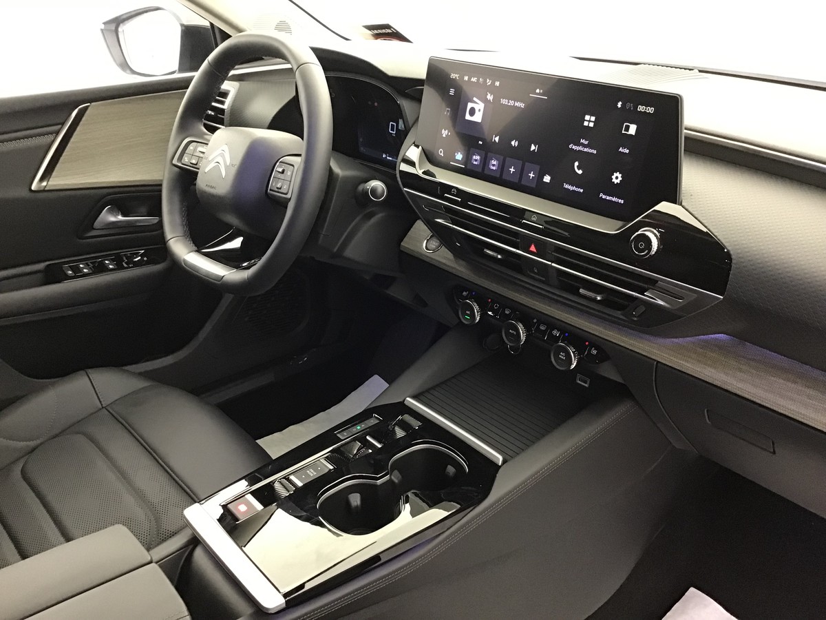 CITROEN C5 X PLUS 1.2 Puretech 130ch Eat8 Plus + Sièges chauffants