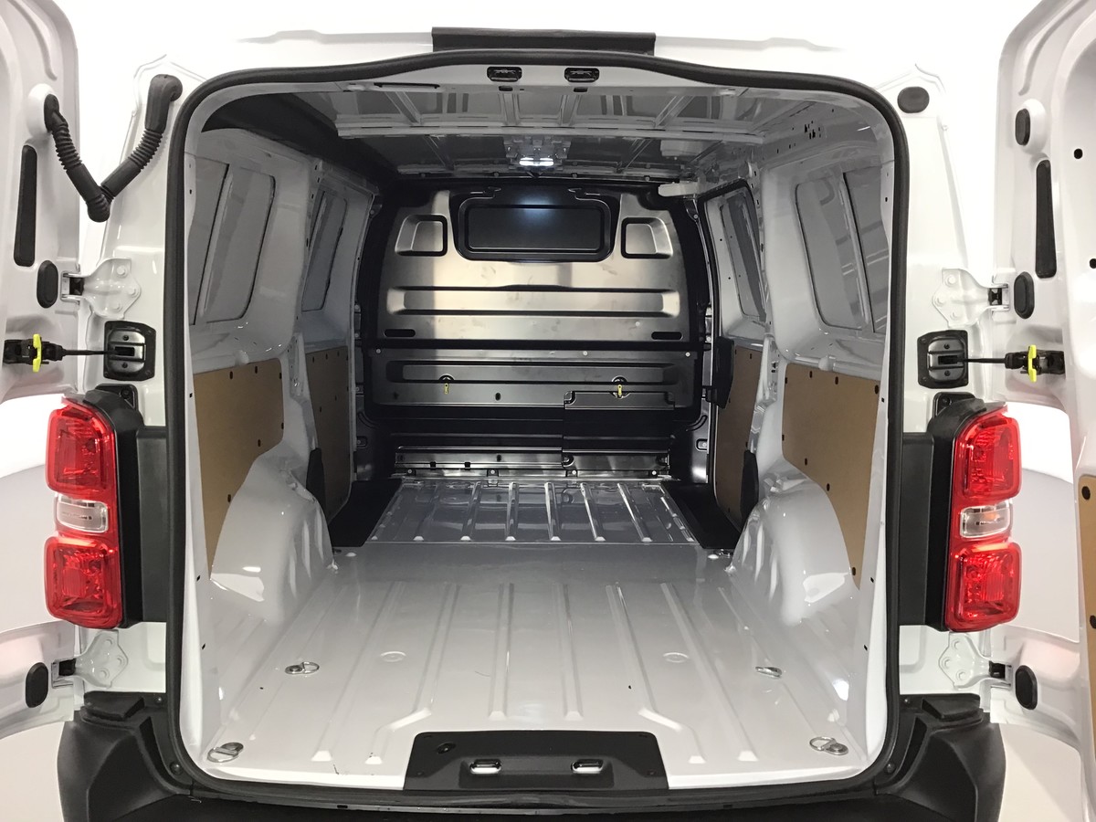 FIAT SCUDO L3 VAN 2.0 Turbo D 145ch Bvm6 Van + Caméra recul + Apple CarPlay + Android auto
