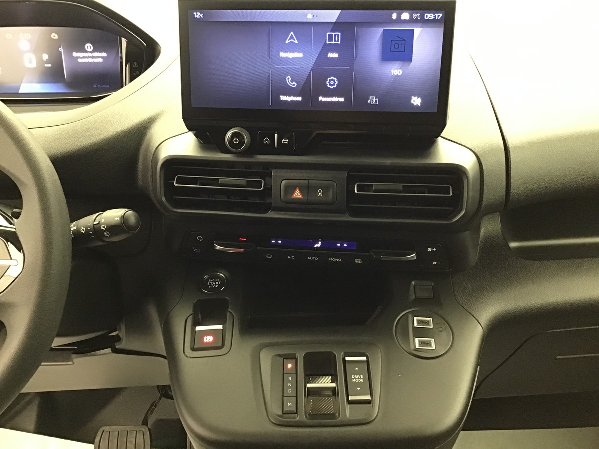 PEUGEOT PARTNER LONG HEAVY 1000 KG VAN 1.5 Bluehdi 130ch Eat8 Van + ADML + Navigation
