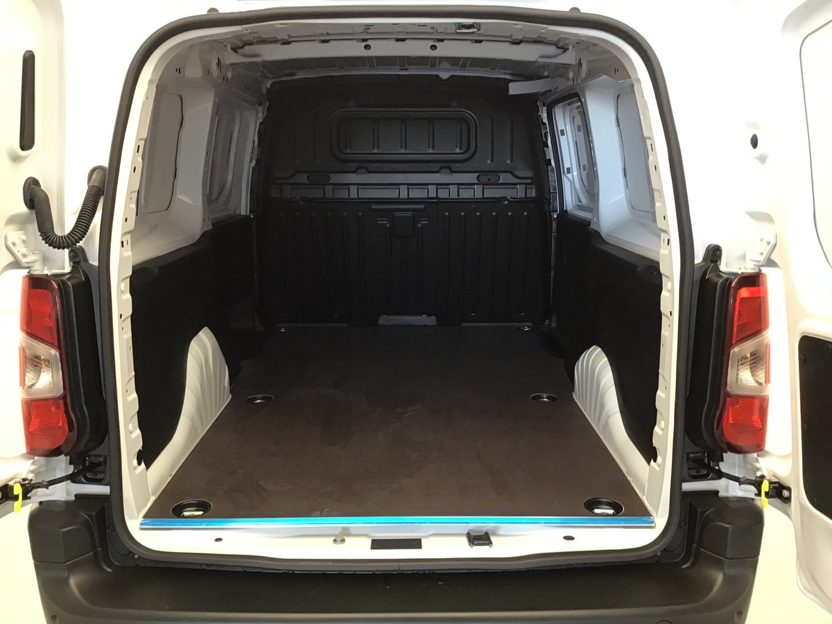 PEUGEOT PARTNER LONG HEAVY 1000 KG VAN 1.5 Bluehdi 130ch Eat8 Van + ADML + Navigation