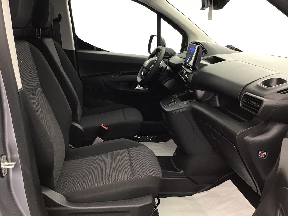 PEUGEOT PARTNER LONG HEAVY 1000 KG VAN 1.5 Bluehdi 130ch Eat8 Van + ADML + Navigation