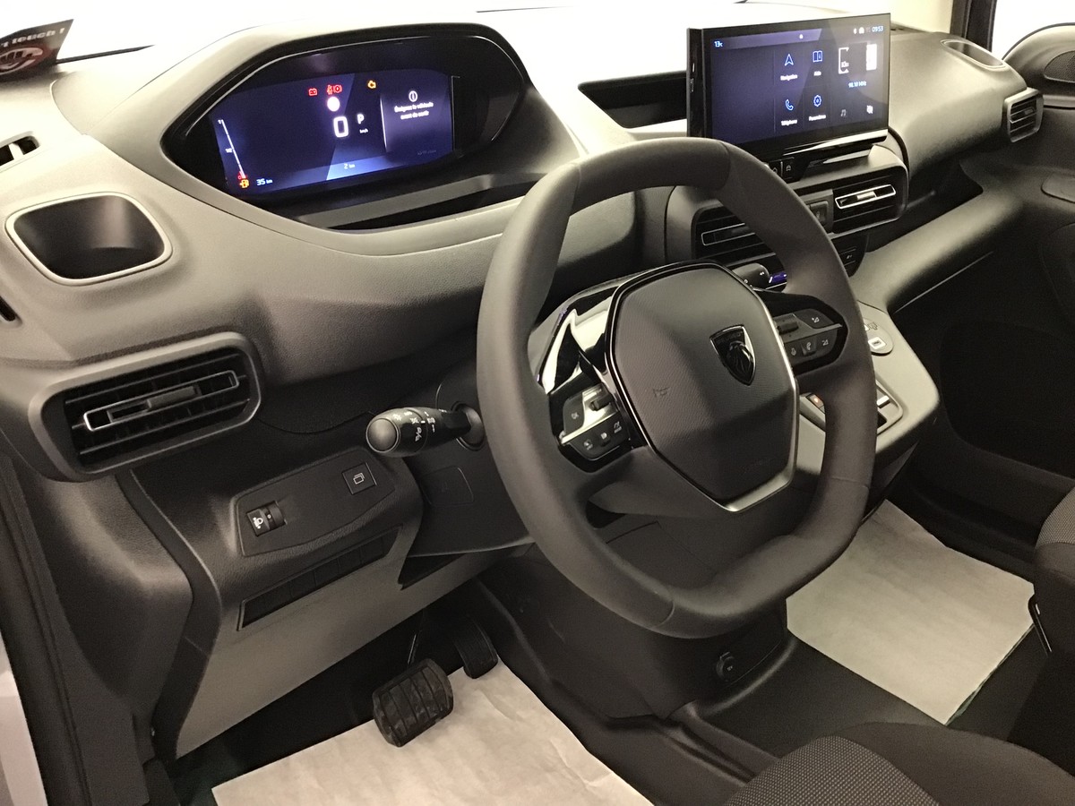 PEUGEOT PARTNER LONG HEAVY 1000 KG VAN 1.5 Bluehdi 130ch Eat8 Van + ADML + Navigation