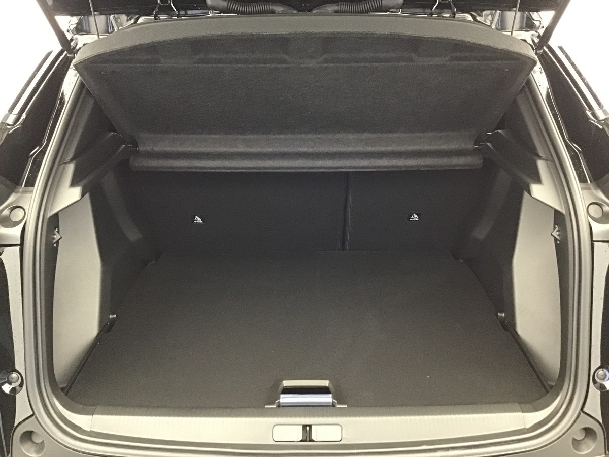 PEUGEOT 2008 HYBRID 145 GT 1.2 Hybrid 136ch E-Dsc6 Gt