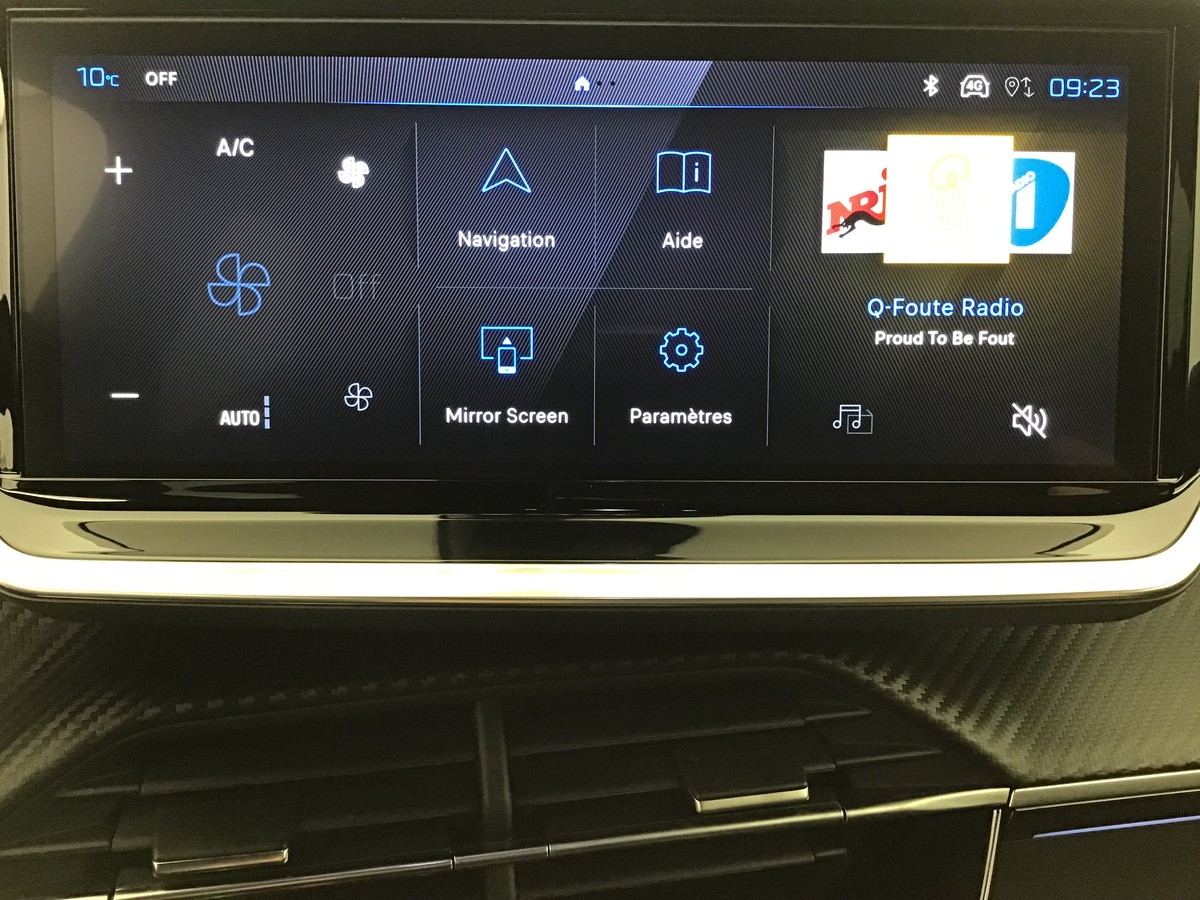 PEUGEOT 2008 HYBRID 145 GT 1.2 Hybrid 136ch E-Dsc6 Gt + Navigation + Angles morts + Régulateur vitesse