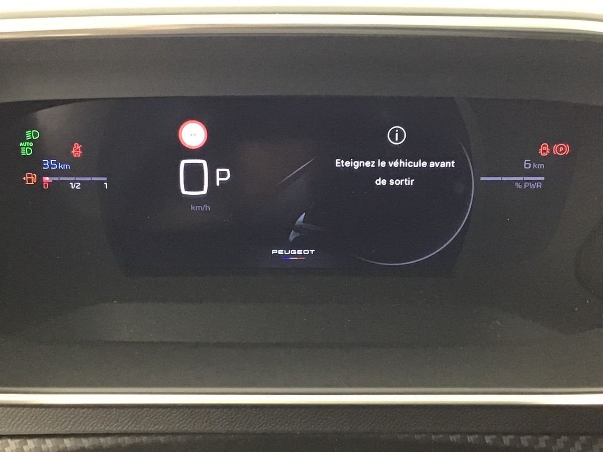 PEUGEOT 2008 HYBRID 145 GT 1.2 Hybrid 136ch E-Dsc6 Gt