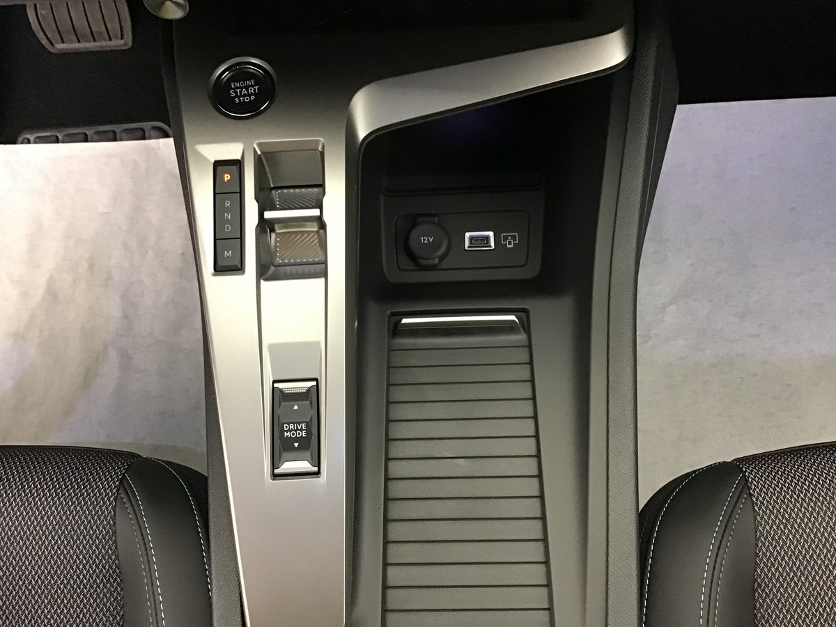 PEUGEOT 308 ALLURE 1.5 Bluehdi 130ch Eat8 Allure