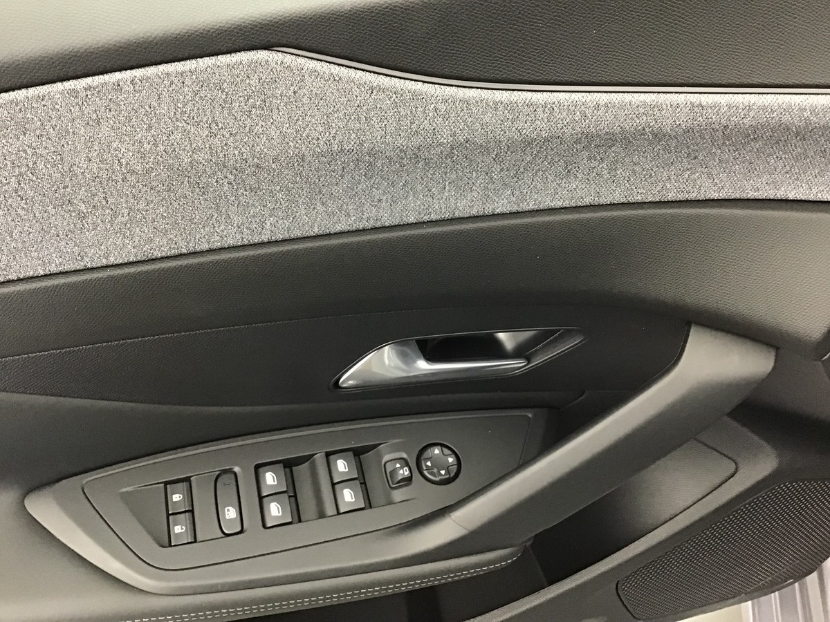 PEUGEOT 308 ALLURE 1.5 Bluehdi 130ch Eat8 Allure