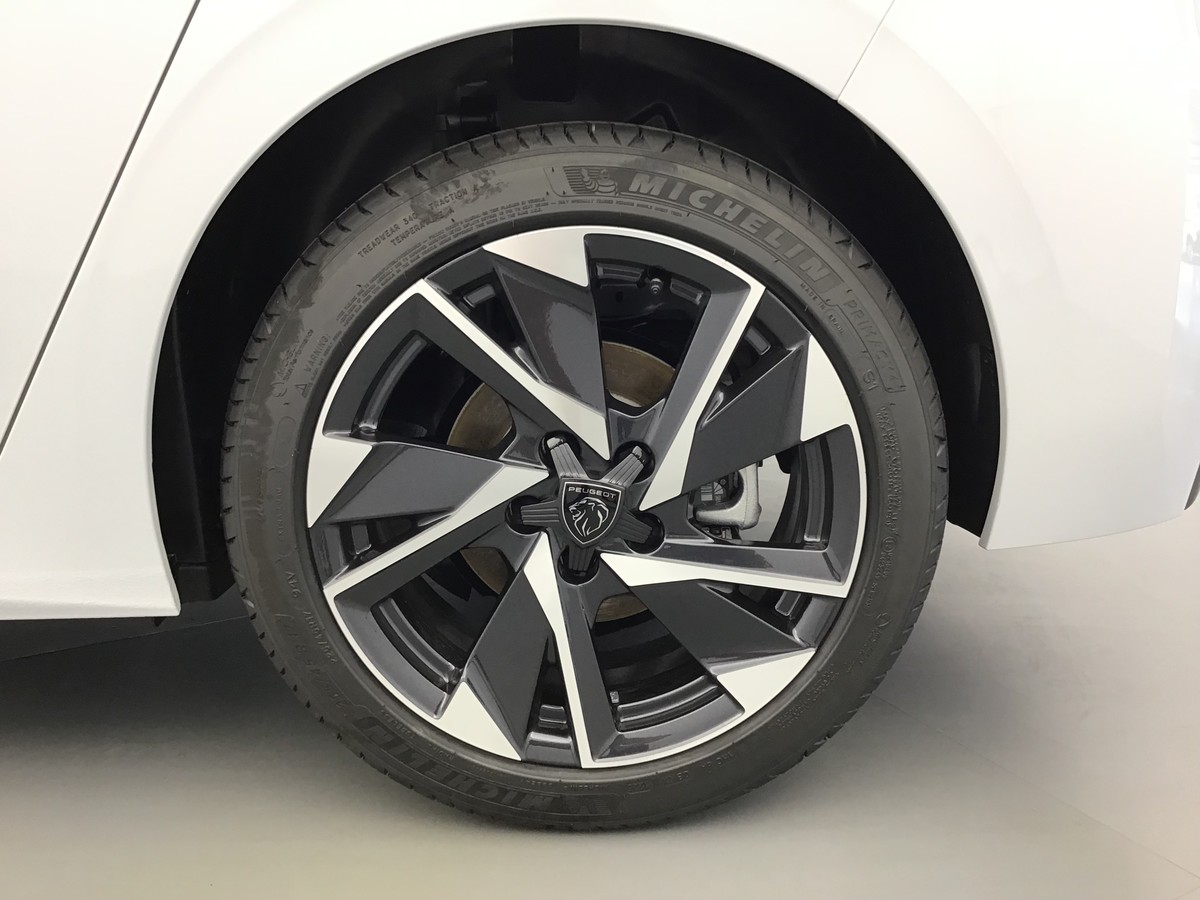 PEUGEOT 308 ALLURE 1.5 Bluehdi 130ch Eat8 Allure