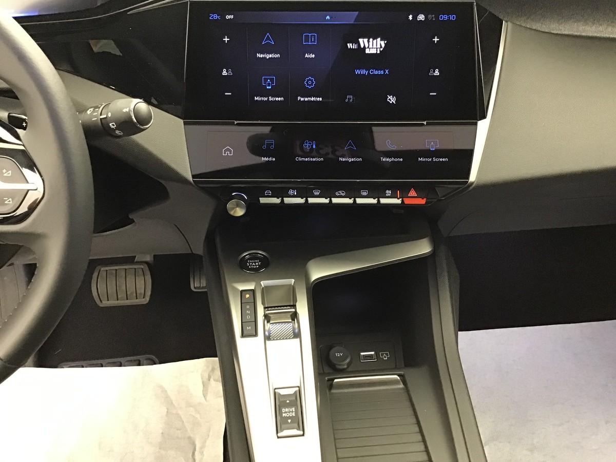 PEUGEOT 308 ALLURE 1.5 Bluehdi 130ch Eat8 Allure + Navigation + ADML