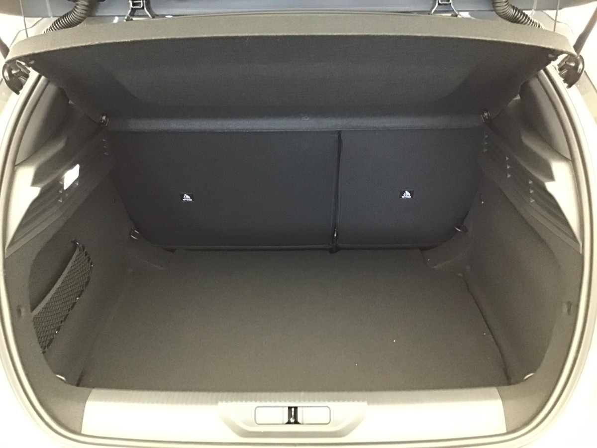 PEUGEOT 308 ALLURE 1.5 Bluehdi 130ch Eat8 Allure + Navigation + ADML
