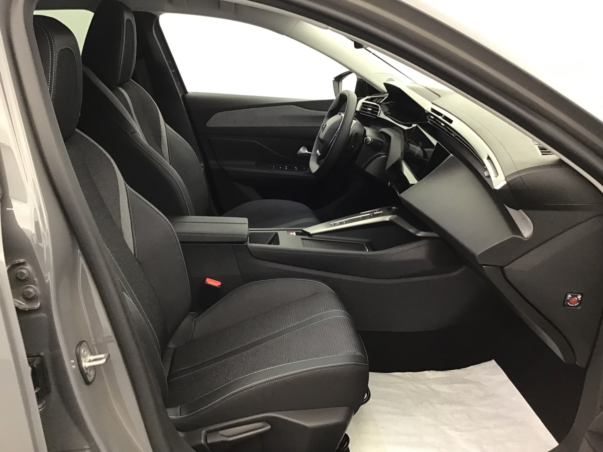 PEUGEOT 308 ALLURE 1.5 Bluehdi 130ch Eat8 Allure + Navigation + ADML