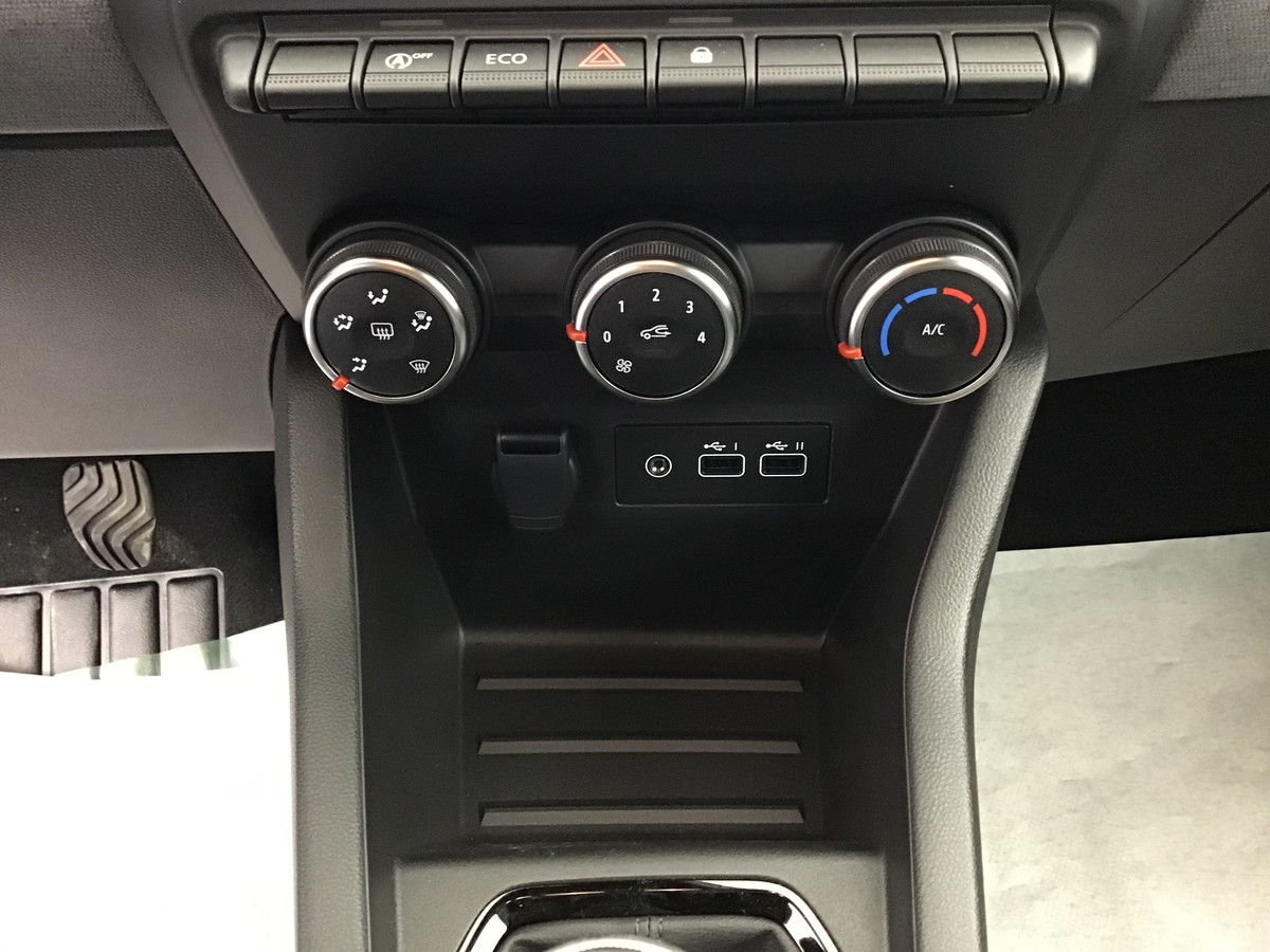 RENAULT CLIO EVOLUTION 1.5 Dci Gsr2 100ch Bvm6 Evolution + Caméra recul