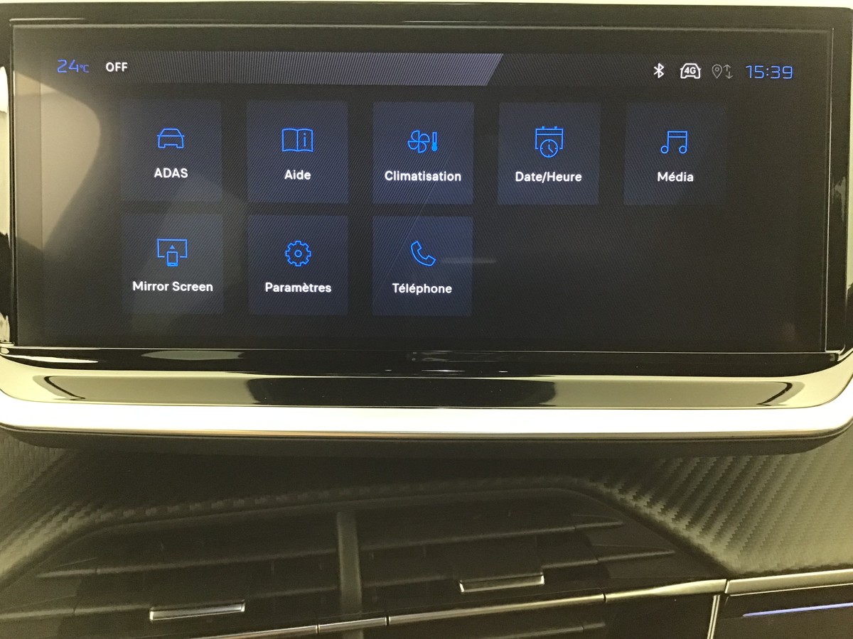 PEUGEOT 2008 HYBRID 145 GT 1.2 Hybrid 136ch E-Dsc6 Gt