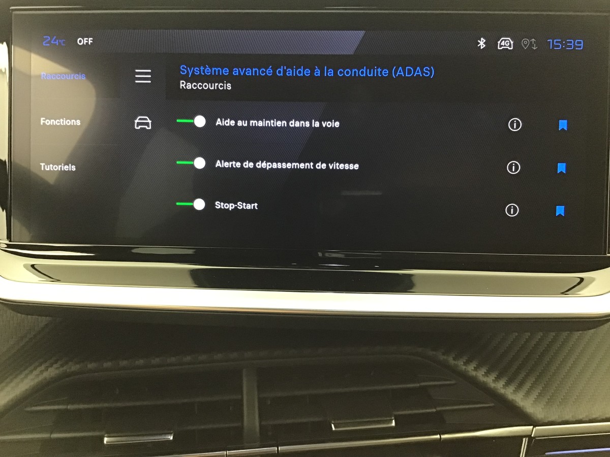 PEUGEOT 2008 HYBRID 145 GT 1.2 Hybrid 136ch E-Dsc6 Gt