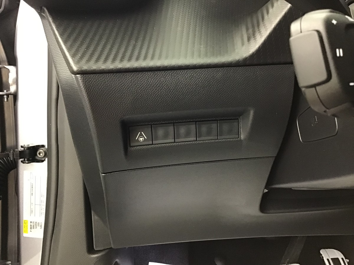 PEUGEOT 2008 HYBRID 145 GT 1.2 Hybrid 136ch E-Dsc6 Gt + Régulateur de vitesse + Navigation