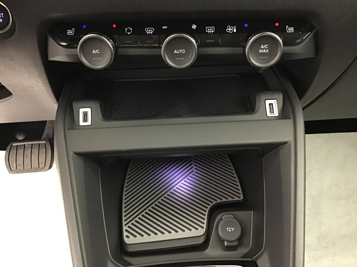 CITROEN C4 MAX 1.2 Hybride 145ch E-Dsc6 Max