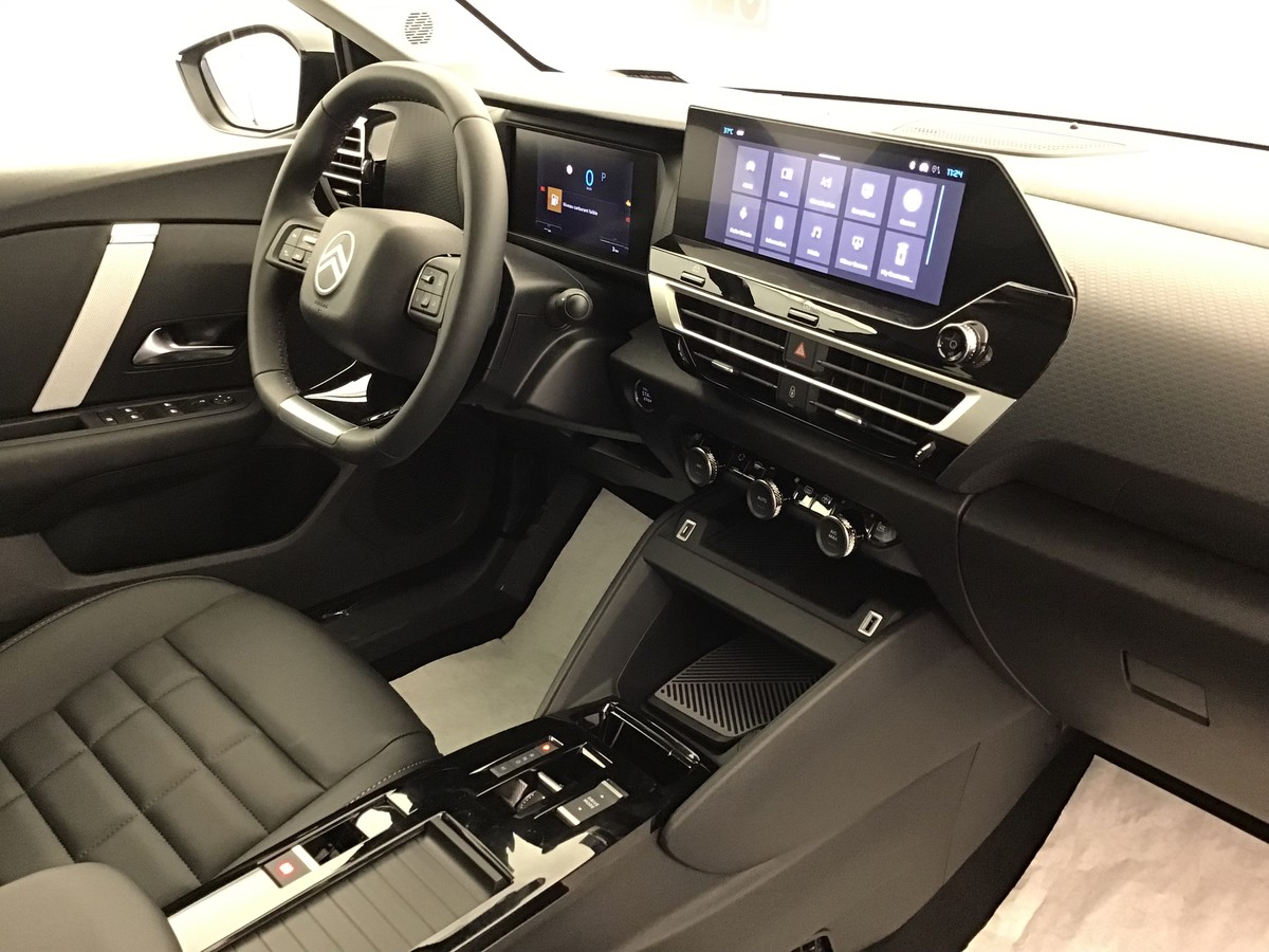 CITROEN C4 MAX 1.2 Hybride 145ch E-Dsc6 Max