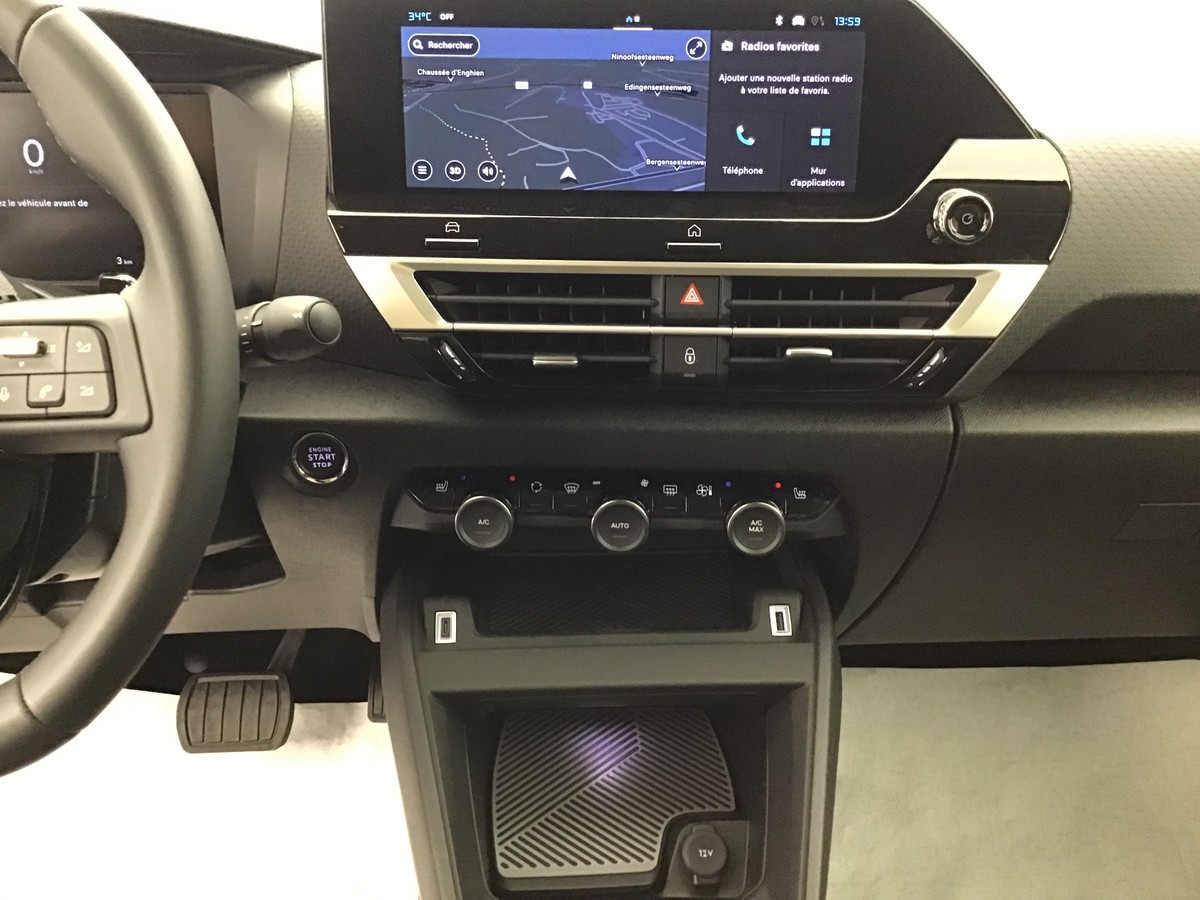 CITROEN C4 MAX 1.2 Hybride 145ch E-Dsc6 Max