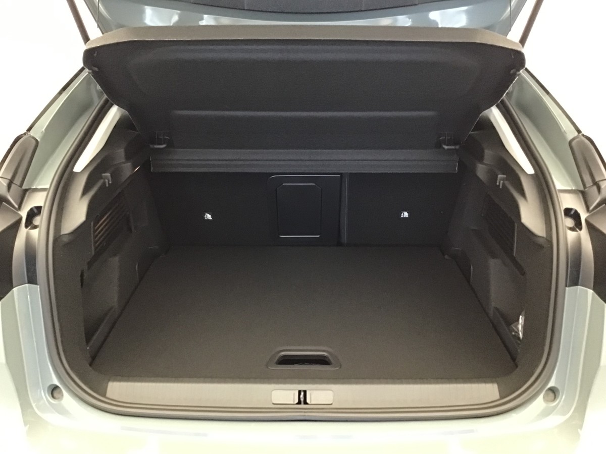 CITROEN C4 MAX 1.2 Hybride 145ch E-Dsc6 Max