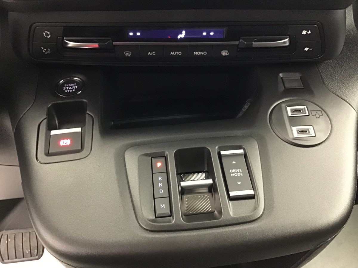 PEUGEOT PARTNER LONG HEAVY 1000 KG VAN 1.5 Bluehdi 130ch Eat8 Van