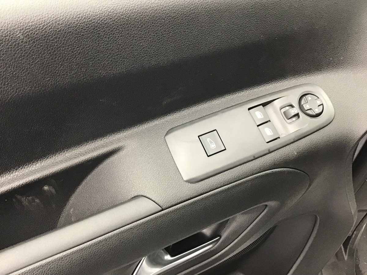 PEUGEOT 3008 PHASE 4 GT 1.2 Hybrid 145ch E-Dsc6 Gt
