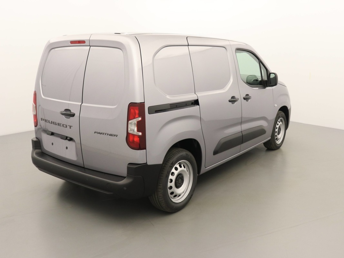 PEUGEOT PARTNER STANDARD LIGHT 650 KG VAN 1.5 Bluehdi 130ch Eat8 Van