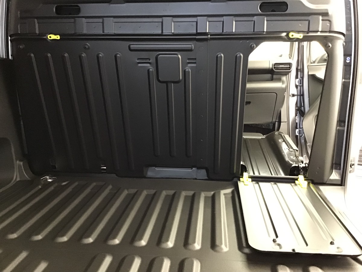 PEUGEOT PARTNER STANDARD LIGHT 650 KG VAN 1.5 Bluehdi 130ch Eat8 Van