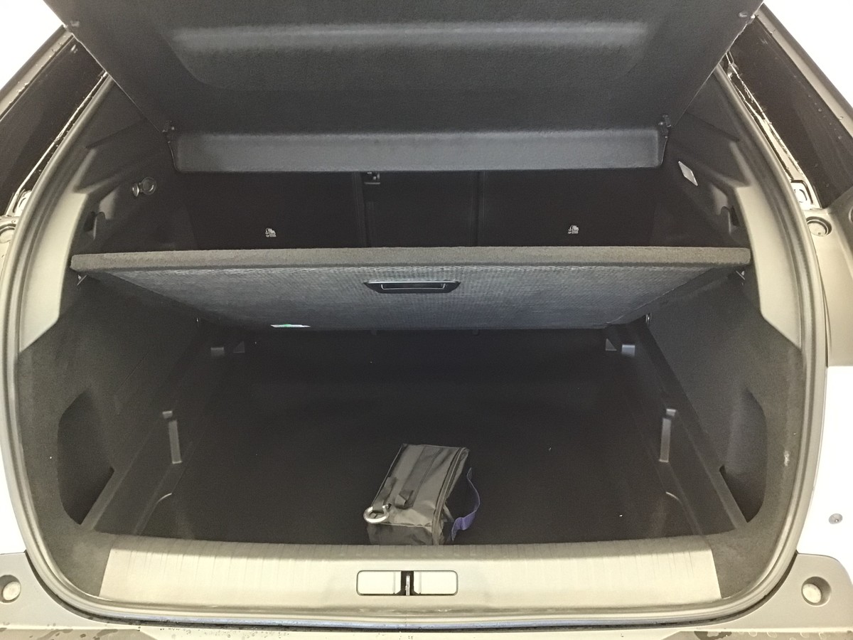 PEUGEOT 3008 PHASE 4 GT 1.2 Hybrid 145ch E-Dsc6 Gt