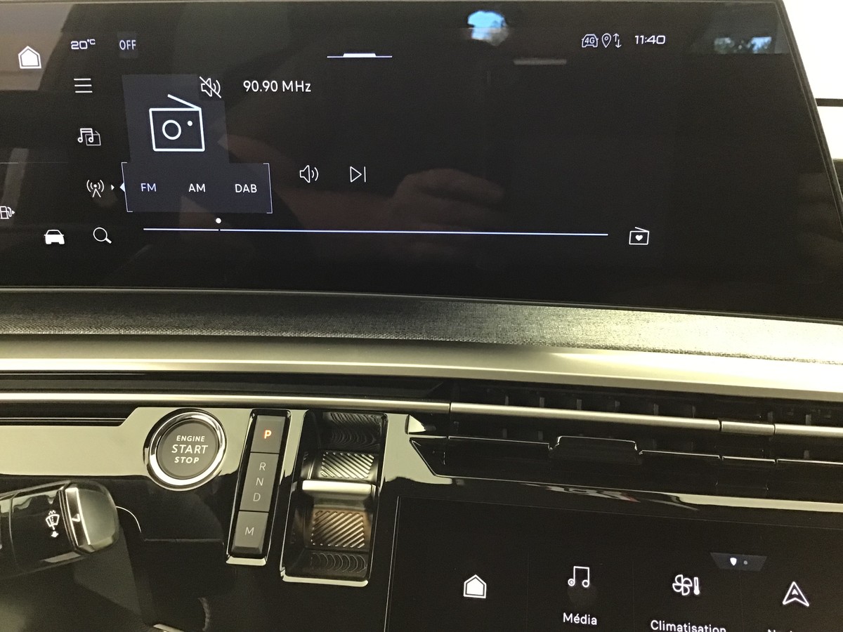 PEUGEOT 3008 PHASE 4 GT 1.2 Hybrid 145ch E-Dsc6 Gt