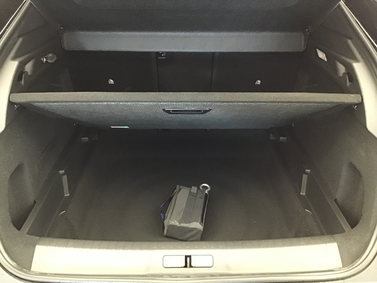 PEUGEOT 3008 PHASE 4 GT 1.2 Hybrid 145ch E-Dsc6 Gt