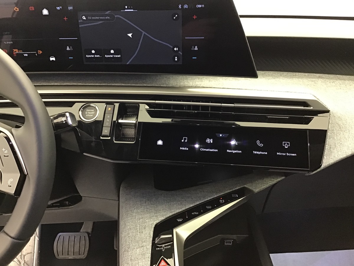 PEUGEOT 3008 PHASE 4 GT 1.2 Hybrid 145ch E-Dsc6 Gt
