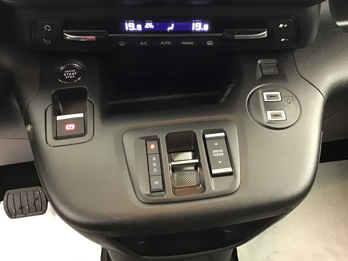 OPEL COMBO CARGO XL HEAVY 950 KG VAN 1.5 Bluehdi 130ch Eat8 Van