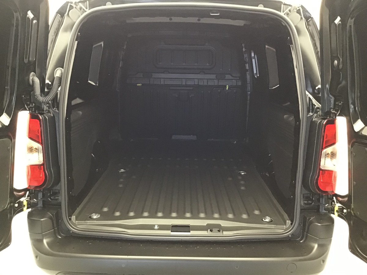 OPEL COMBO CARGO XL HEAVY 950 KG VAN 1.5 Bluehdi 130ch Eat8 Van
