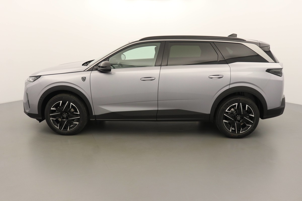PEUGEOT 5008 GT 1.2 Hybrid 145ch E-Dsc6 Gt