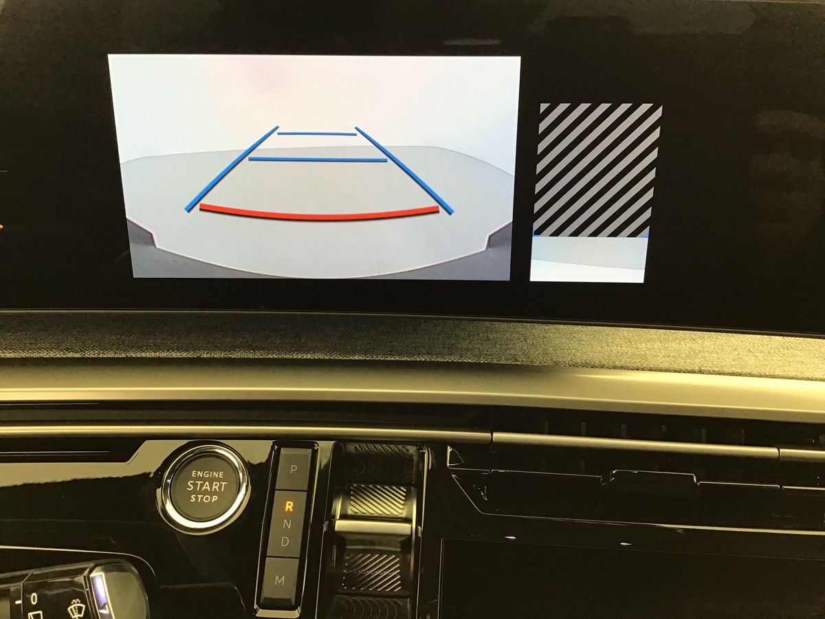PEUGEOT 5008 GT 1.2 Hybrid 145ch E-Dsc6 Gt