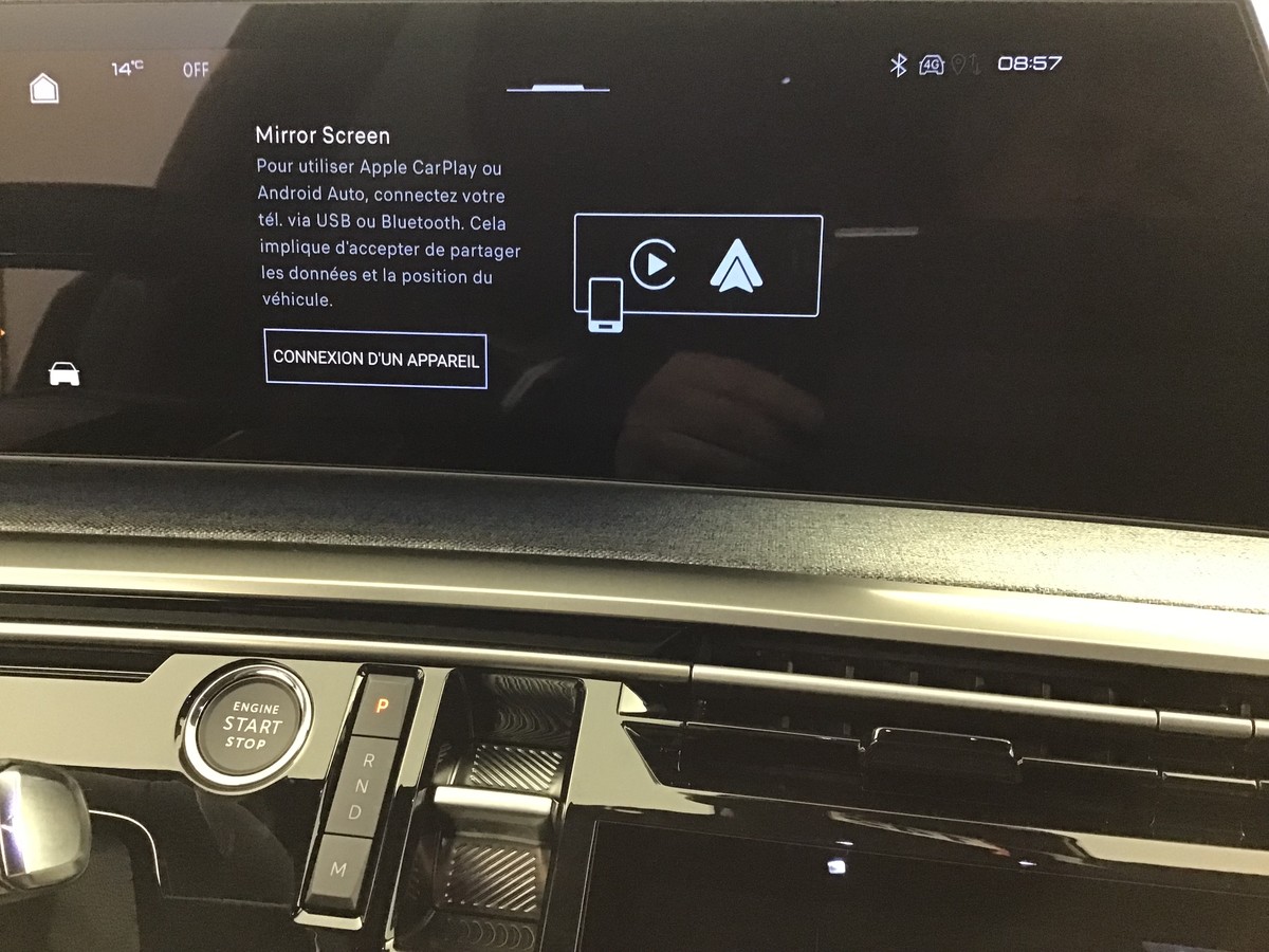 PEUGEOT 5008 GT 1.2 Hybrid 145ch E-Dsc6 Gt