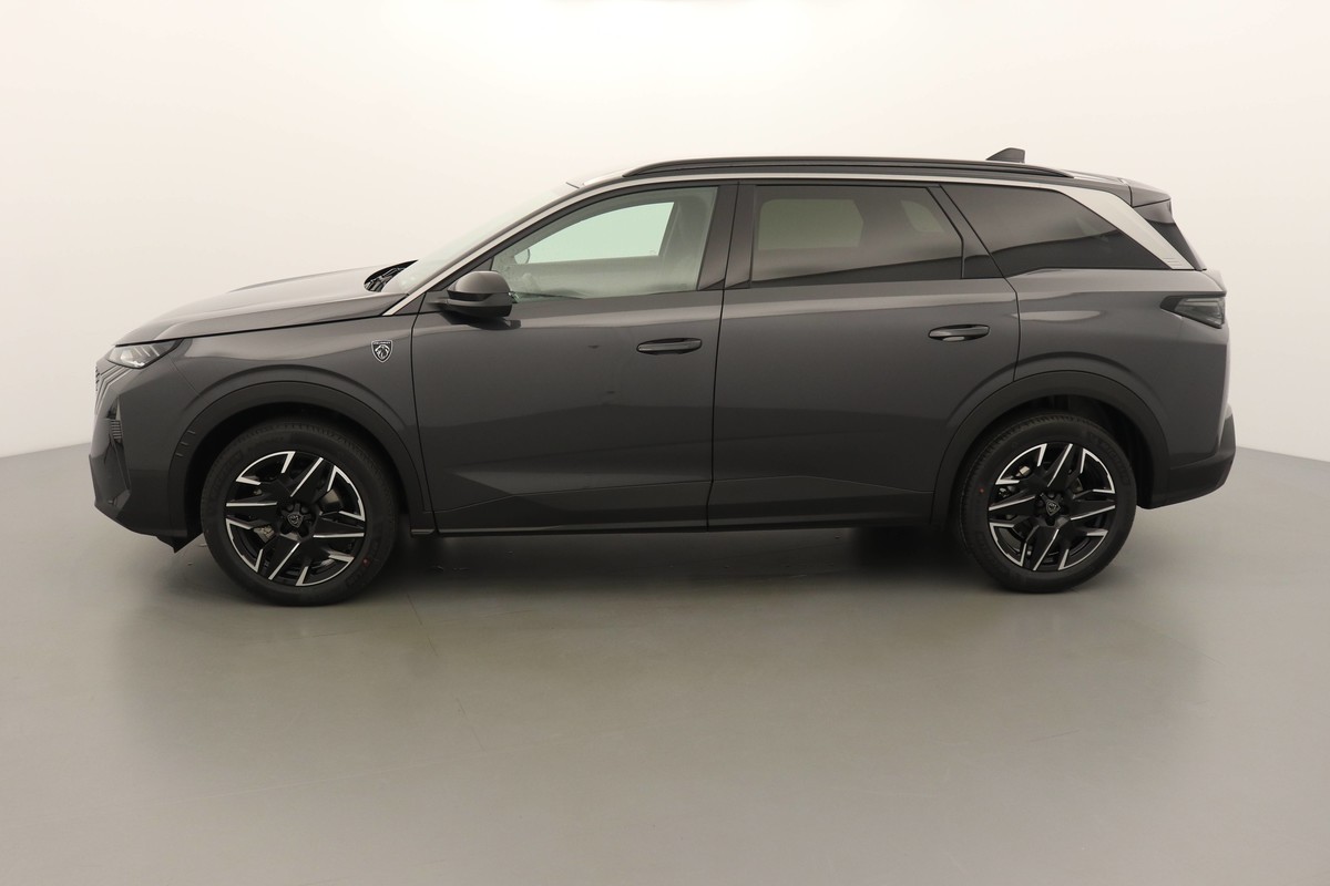 PEUGEOT 5008 GT 1.2 Hybrid 145ch E-Dsc6 Gt