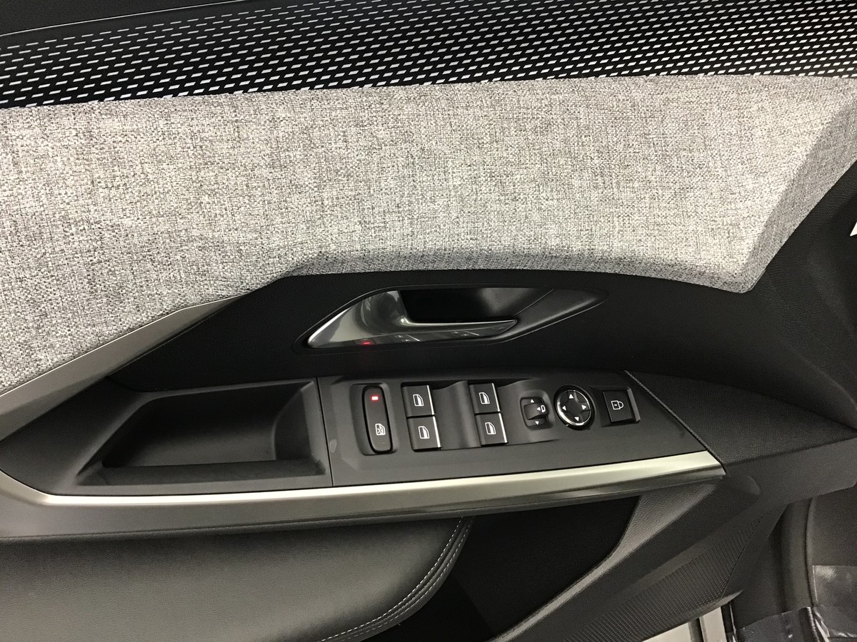 PEUGEOT 5008 GT 1.2 Hybrid 145ch E-Dsc6 Gt
