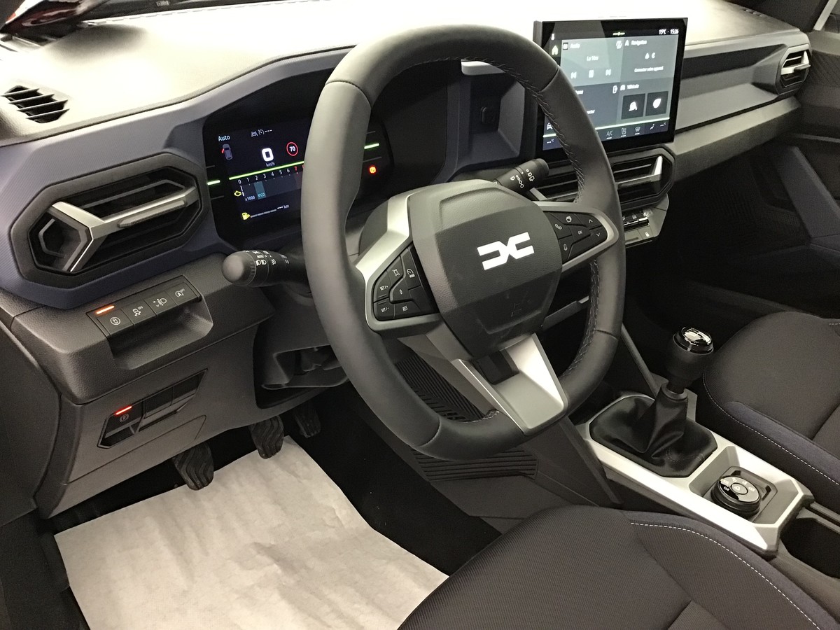 DACIA BIGSTER EXPRESSION 1.2 Mhev 4x4  130ch Bvm6 Expression