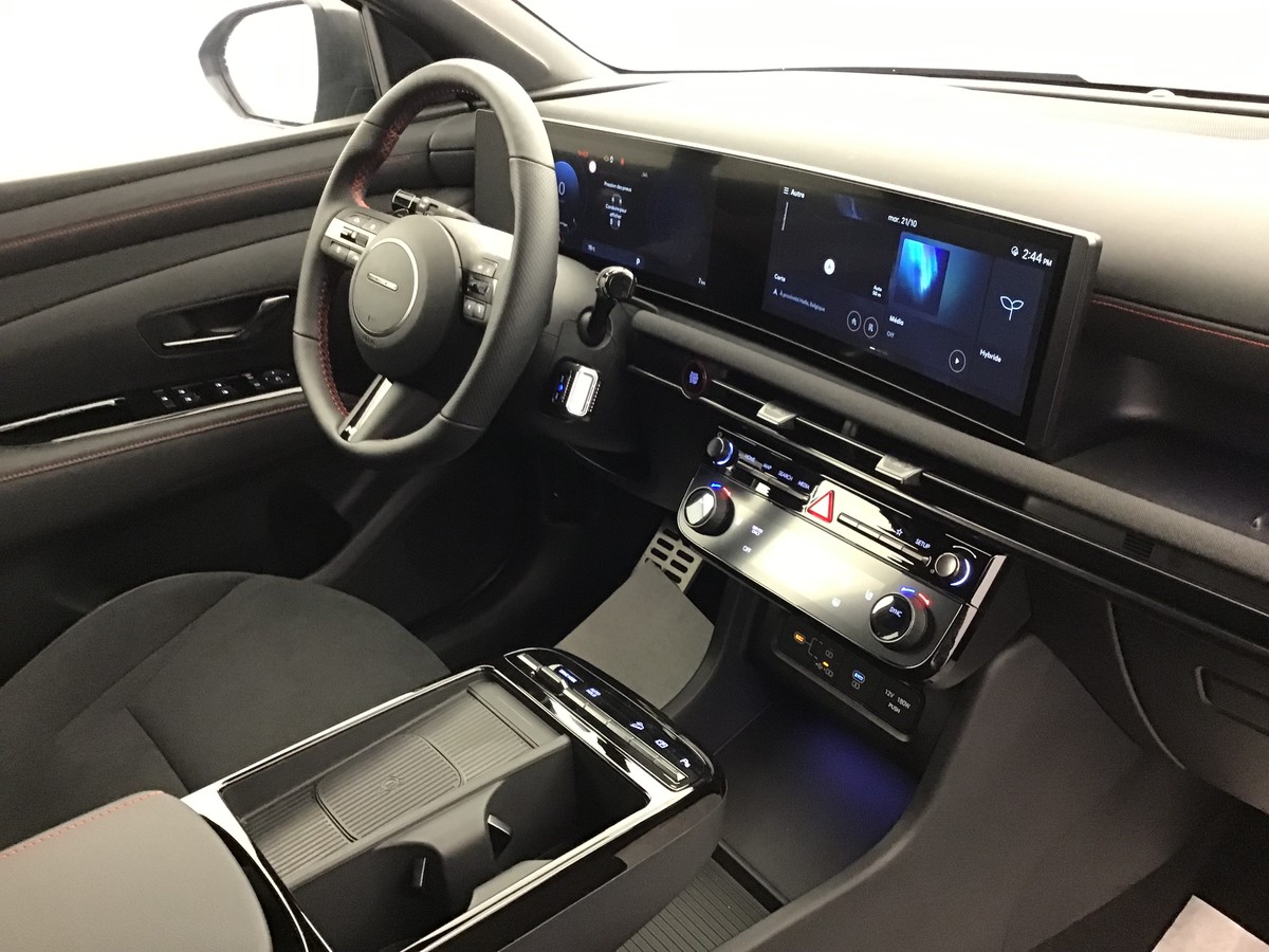 HYUNDAI TUCSON R100 FEEL N LINE 1.6 Hybrid 215ch Bva Feel N Line