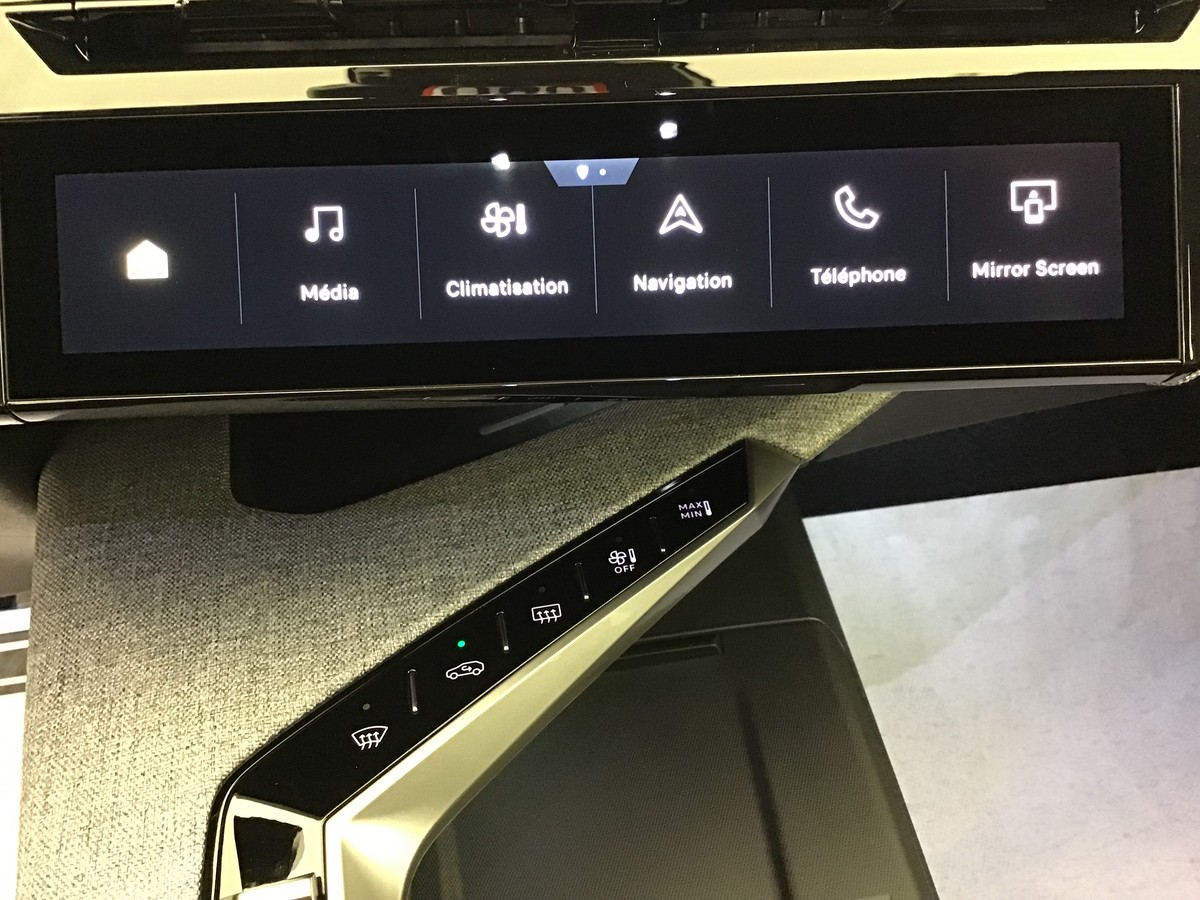 PEUGEOT 3008 PHASE 4 GT 1.2 Hybrid 145ch E-Dsc6 Gt + PACK VISION 360 & DRIVE ASSIST PLUS