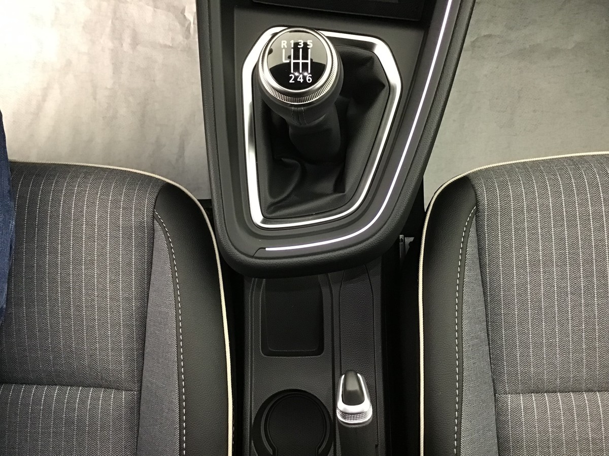 RENAULT CLIO TECHNO 1.0 Tce 90ch Bvm6 Techno