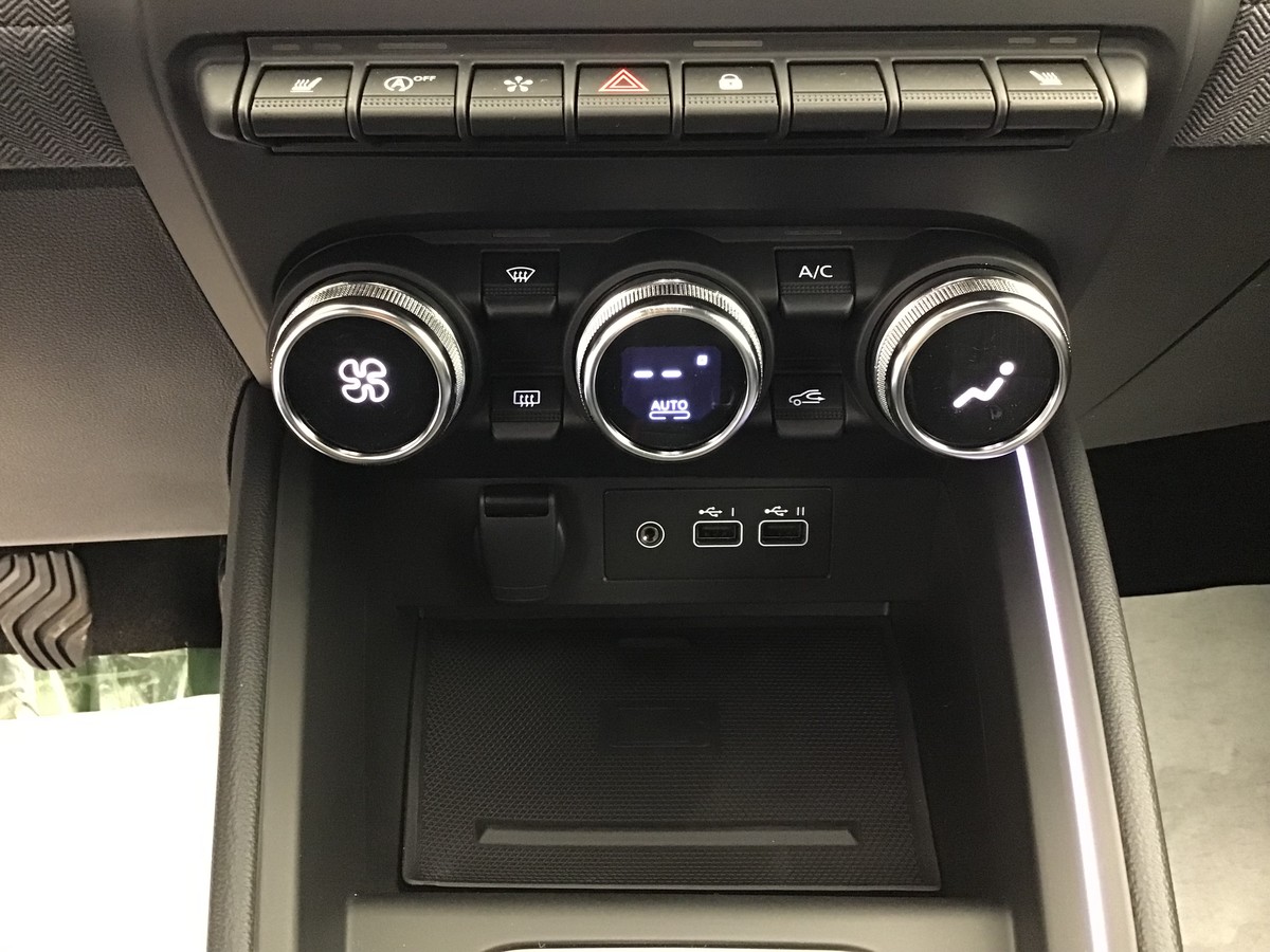 RENAULT CLIO TECHNO 1.0 Tce 90ch Bvm6 Techno